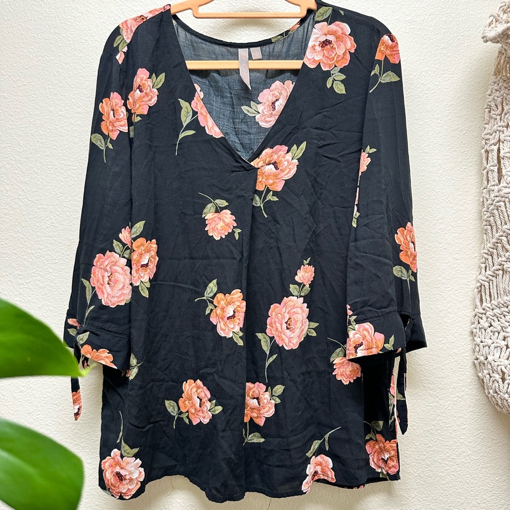 Floral Black Women's Top